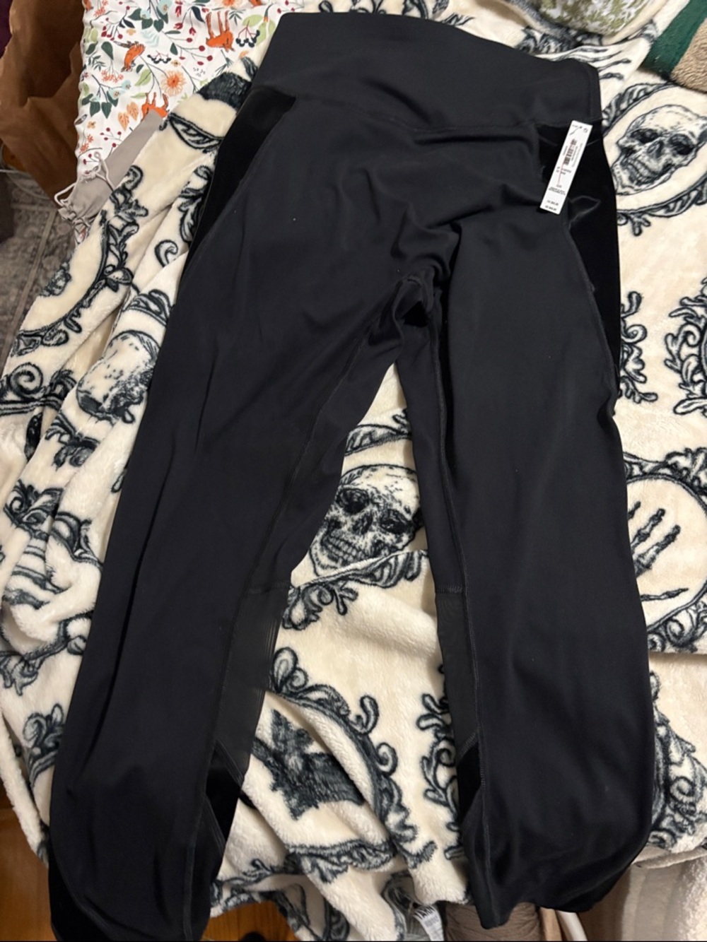 VSX Black High-Waist Workout Leggings with Satin Panels